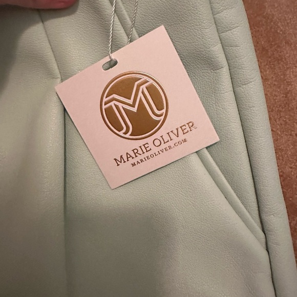 Marie Oliver Fay Short, Seafoam green in Vegan leather Sz 4 NWT - Picture 4 of 9